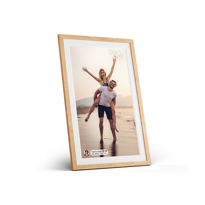 21.5” Wi-Fi Digital Photo Display with 3 switchable frames